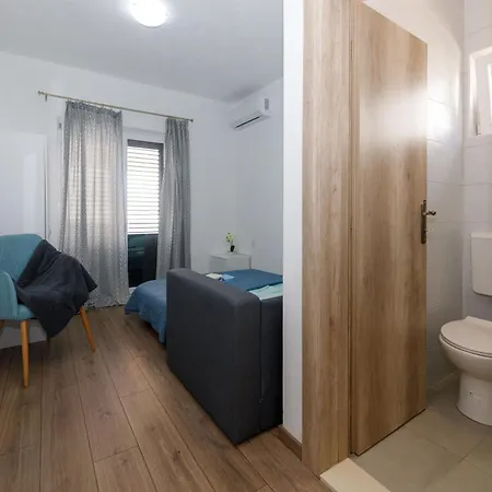 Blue Hébergement de vacances Makarska